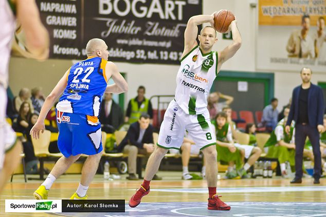 Parzych przenosi się do Warszawy