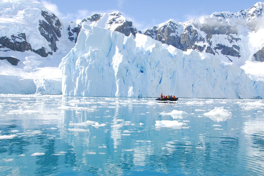 Natura broni się przed globalnym ociepleniem. Coraz większe opady śniegu na Antarktydzie