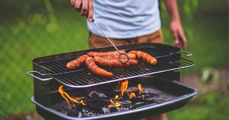 Zrób z grillem przed sezonem. Zaniedbanie może mieć zgubne skutki