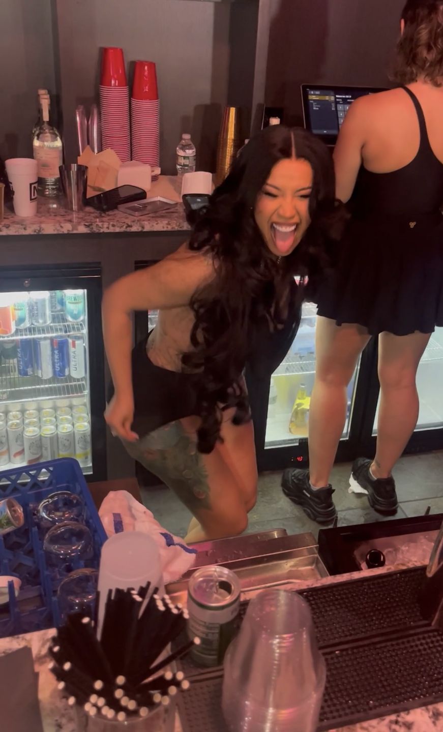 Tak wyglądała szalona impreza urodzinowa Cardi B