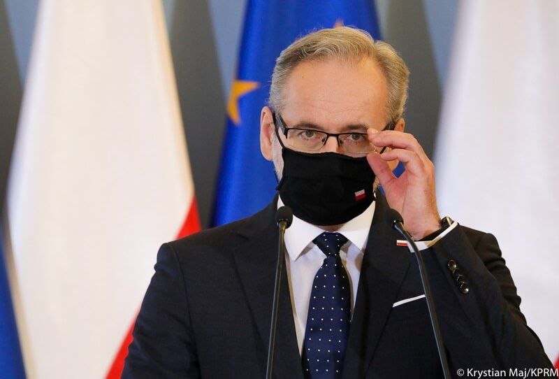„Odwrócenie tendencji staje się faktem”. Niedzielski o wtorkowej liczbie zakażeń