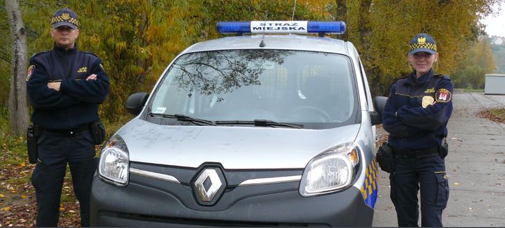 Nie wiedział, gdzie jest i jak wrócić do domu. Strażnicy miejscy pomogli 92-latkowi