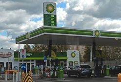 Ceny ropy naftowej wciąż spadają. Sprawdź ceny paliw w Warszawie