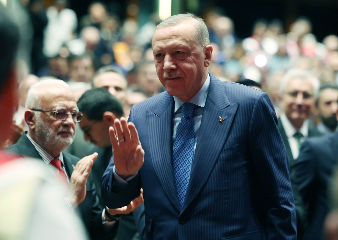 Turcja odwraca się od Rosji. Putin może już liczyć straty, a Trump dolary