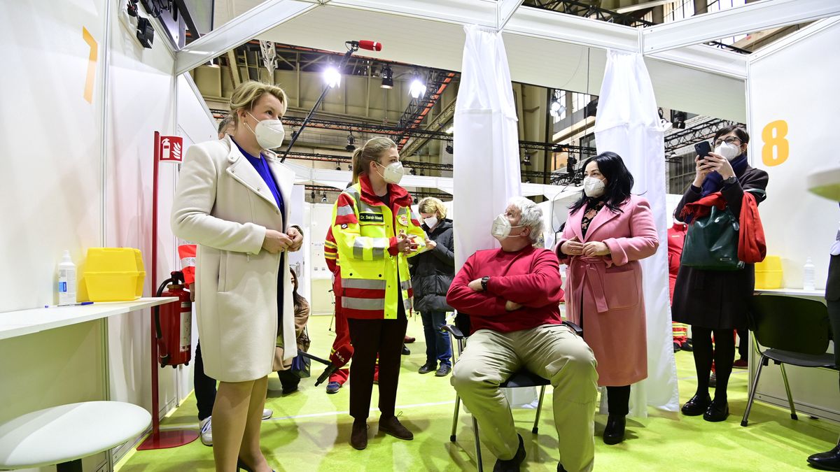 Niemcy nie są zadowoleni z działań rządu w walce z pandemią.