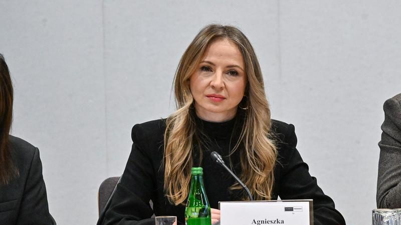 Resort, którym kieruje Agnieszka Dziemianowicz-Bąk podał nowe