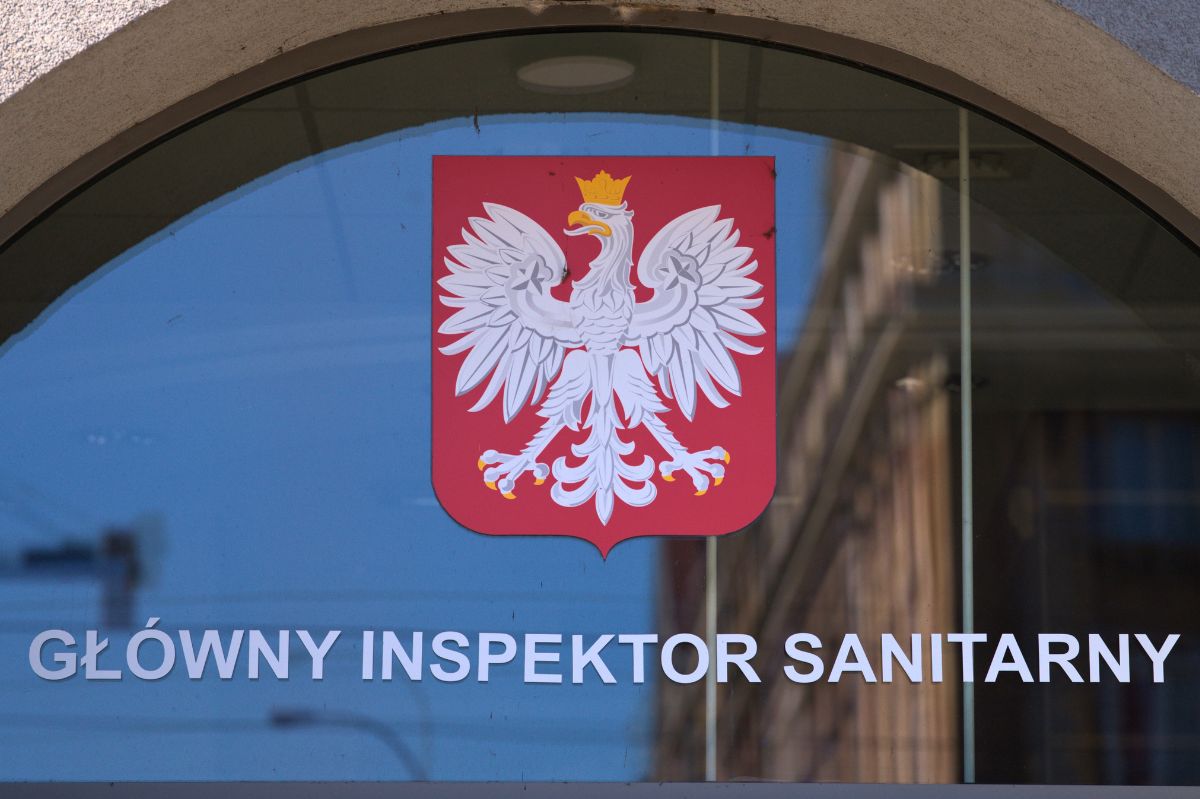 GIS wydał pilne ostrzeżenie. Szkło w jogurcie