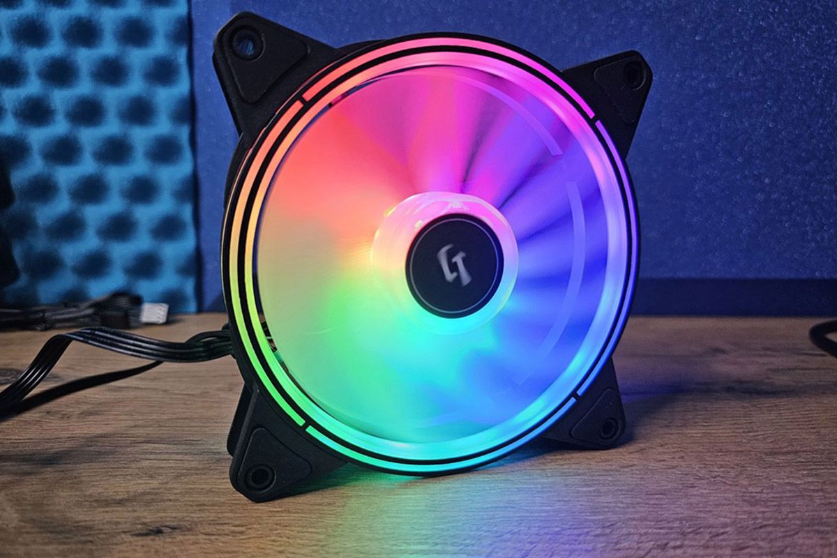 Chieftronic Nova NF-3012-RGB