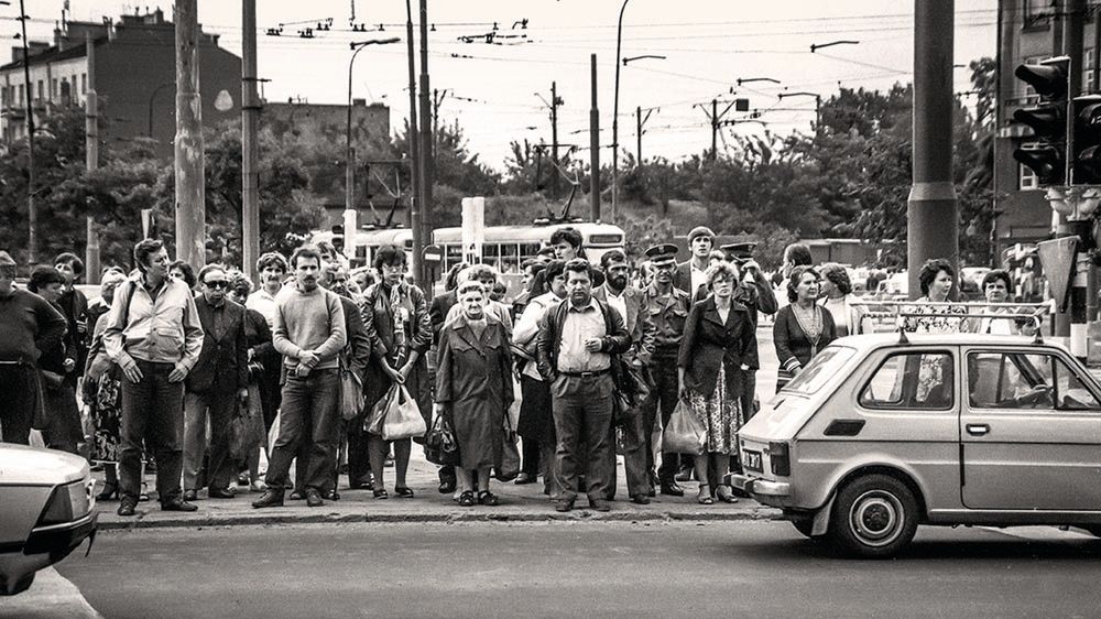 Woropiński opracował własną metodę na fotografowanie prażan. Udawał, że chce sprzedać swój aparat, to nie wzbudzało specjalnie zdziwienia, szczególnie w okolicach bazaru Różyckiego, gdzie powstała spora część zdjęć. Robił zdjęcia ukradkiem, nie patrząc w obiektyw, "z biodra".