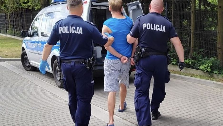 33-latek spod Biłgoraja zaatakował siekierą ojca i brata. Został zatrzymany w areszcie na trzy miesiące