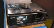 Epson MovieMate 55 - mobilne centrum rozrywki