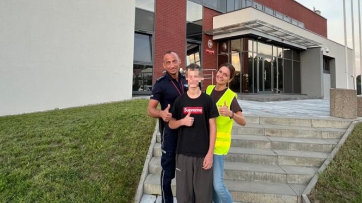 Zapomnieli wziąć nastolatka z parkingu. Przejechali 150 km