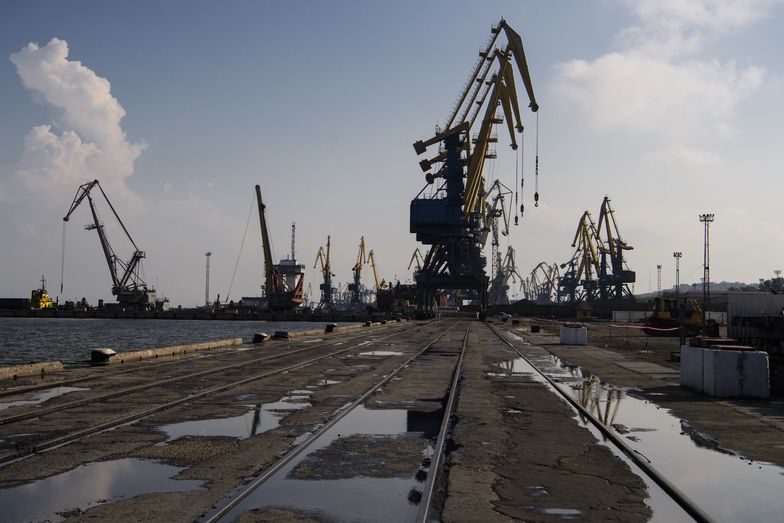 Rosjanie zajęli port w Mariupolu i rozkradają Ukrainę. Straty idą w setki milionów dolarów