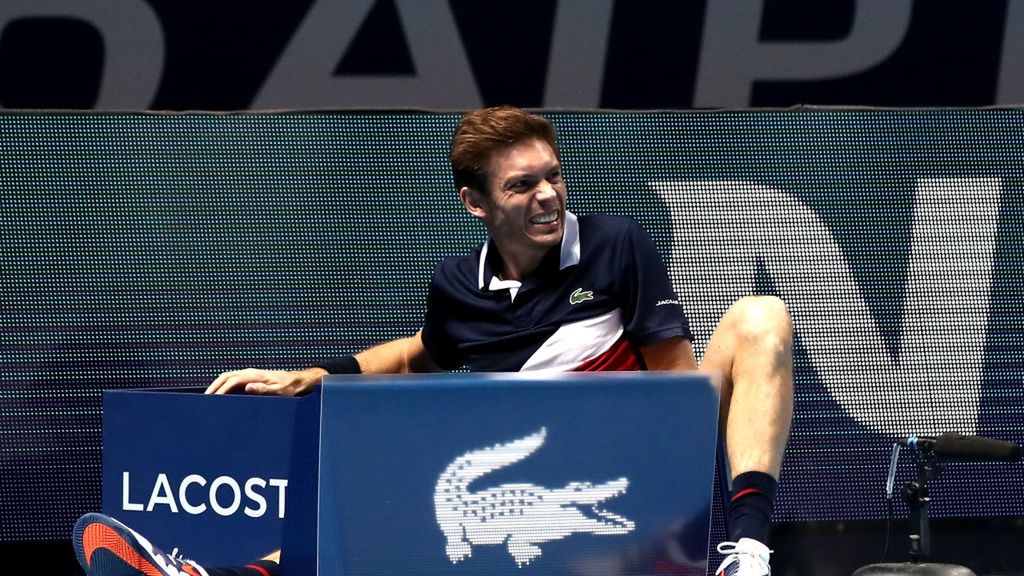 Zdjęcie okładkowe artykułu: Getty Images / Julian Finney / Na zdjęciu: Nicolas Mahut podczas nieprzyjemnego zdarzenia na korcie