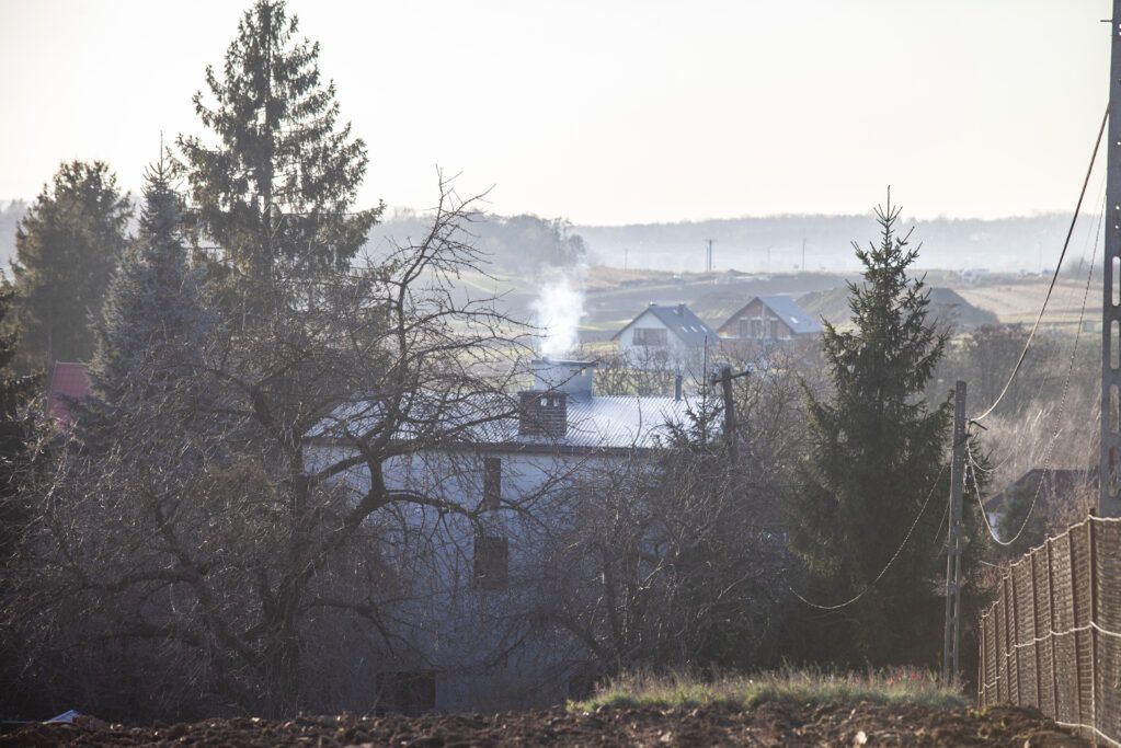 Kopciuchy znikną za 35 lat. Wątpliwe efekty reformy programu Czyste Powietrze