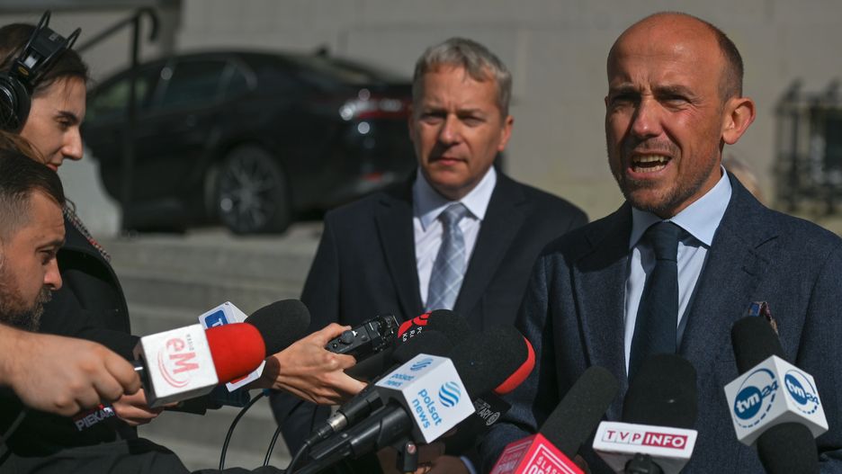 Borys Budka, Silesian MP and deputy chairman of the Civic Platform , during a press conference in front of the Marshal's Office of the Slaskie Voivodeship in Katowice.
On Monday, September 12, 2022, in Katowice, Silesian Voivodeship, Poland. (Photo by Artur Widak/NurPhoto via Getty Images)