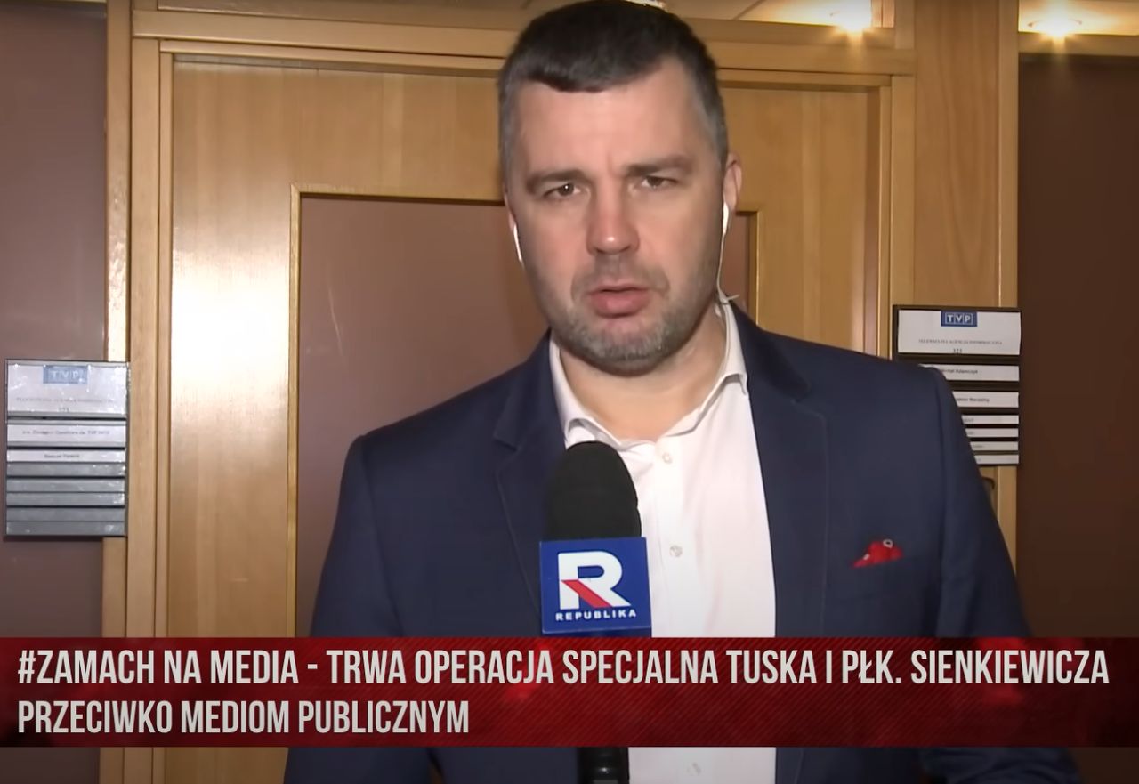 Michał Rachoń powrócił triumfalnie do TV Republika. Budzi postrach