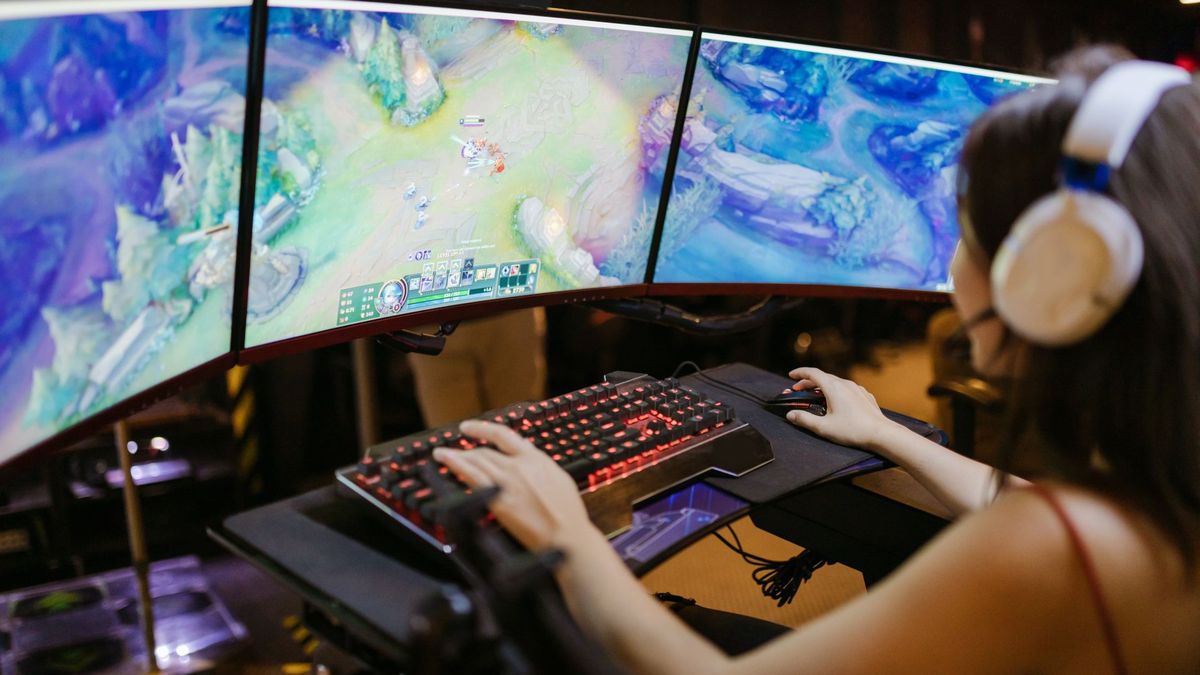 Zdjęcie okładkowe artykułu: WP SportoweFakty / Rodnae / Pexels / League of Legends