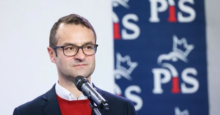 Prześwietlili nieruchomości polityka PiS. Ostra reakcja. "Pozew"