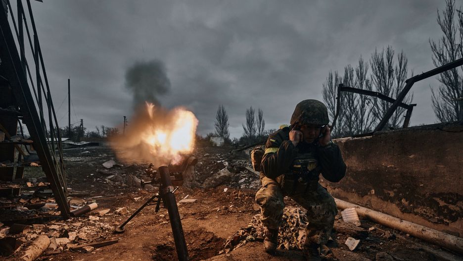 Arestowycz: pod Bachmutem martwi Rosjanie leżą "warstwami"