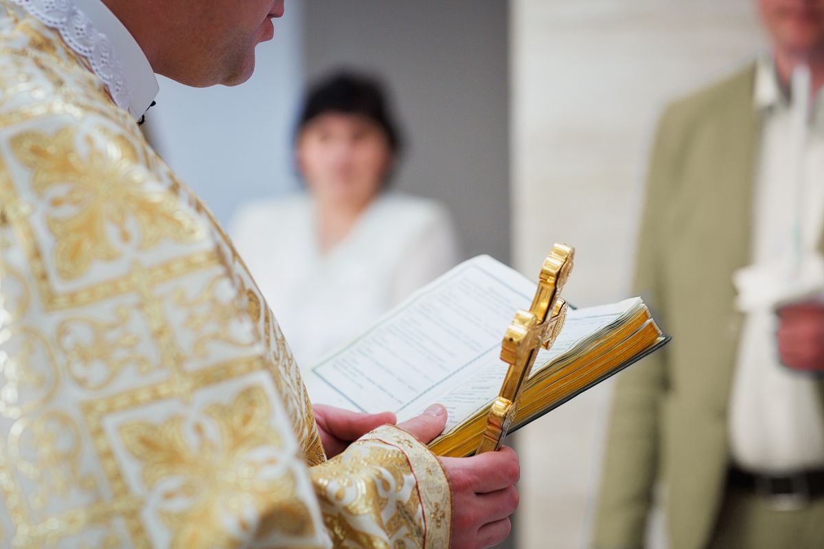 Nieprzyjęcie kolędy to grzech? Taka decyzja może mieć konkretne skutki