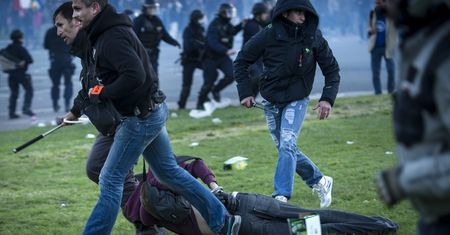 Przeciwnicy małżeństw gejów szykują się do długiej walki