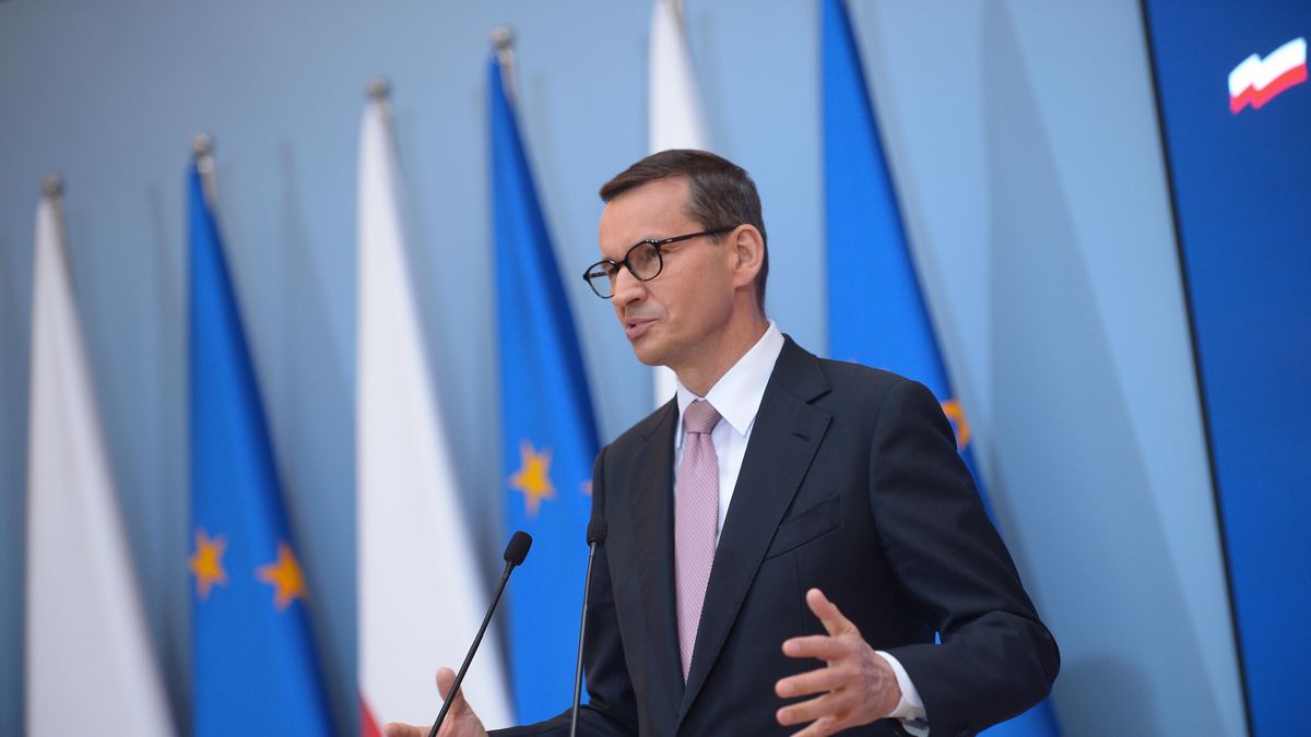 Mateusz Morawiecki
Warszawa, 02.08.2022. Premier Mateusz Morawiecki podczas konferencji prasowej w siedzibie Kancelarii Prezesa Rady Ministr�w w Warszawie, 2 bm. (obm/ibor) PAP/Marcin Obara
Marcin Obara
dla medi�w, konferencja prasowa, KPRM, odpowiedzi, polityk, polityka, premier, premiera, problemy gospodarcze, szef rz�du