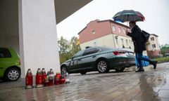 1 listopada pojechali pod dom Olusia. Zastali widok łamiący serce