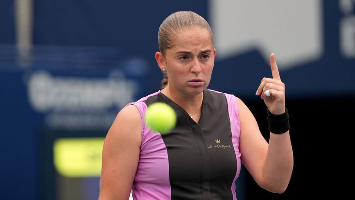 Zdjęcie okładkowe artykułu: Getty Images / Mert Alper Dervis/Anadolu / Na zdjęciu: Jelena Ostapenko