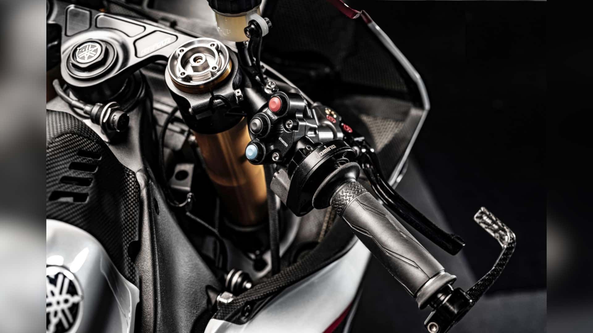 Yamaha R1 GYTR Pro 25th Anniversary