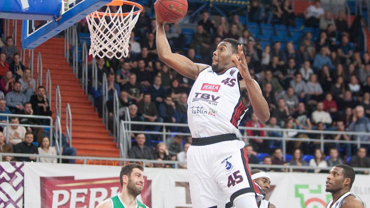 Newspix / Wojciech Szubartowski / Pressfocus / Na zdjęciu: Darryl Reynolds