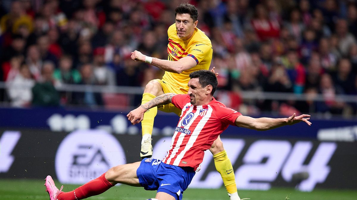 Getty Images / Alvaro Medranda/Quality Sport Images / Na zdjęciu: Robert Lewandowski i Stefan Savić