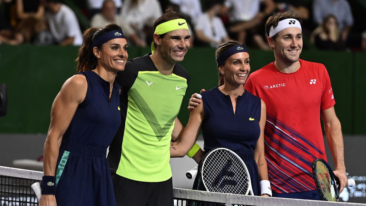 PAP/EPA / MATIAS CAMPAYA / Na zdjęciu: Gabriela Sabatini, Rafael Nadal, Gisella Dulko i Casper Ruud