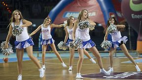 Cheerleaders Rytm-X Toruń podczas spotkania Energi Toruń z KS JAS-FBG Zagłębie Sosnowiec (galeria)