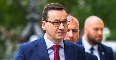 Premier idzie za ciosem. Rząd pracuje już nad zmianą pierwszeństwa pieszych