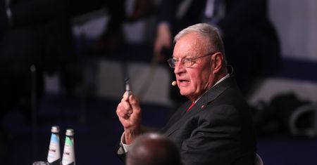 Misja też w Polsce. Najpierw u Dudy, potem ma jechać na front