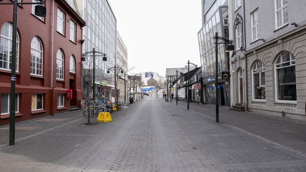 puste ulice Reykjavik