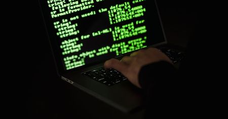 Były inżynier Google oskarżony. Miał działać dla chińskich firm
