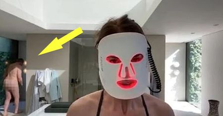 Robiła relację live. Nagle w kadrze pojawił się jej nagi partner, multimilioner