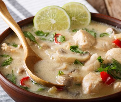 Zupa Tom Kha Gai - tajski wymiar smaku