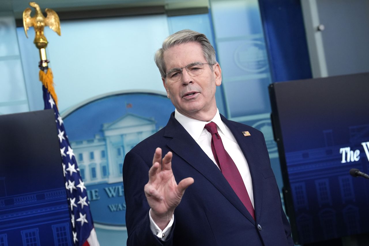 US-Ukraine unite: New fund excludes Russian benefactors