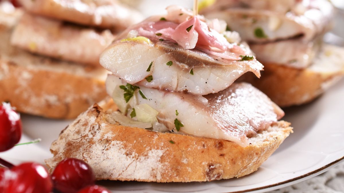 Śledź z nietypowym dodatkiem