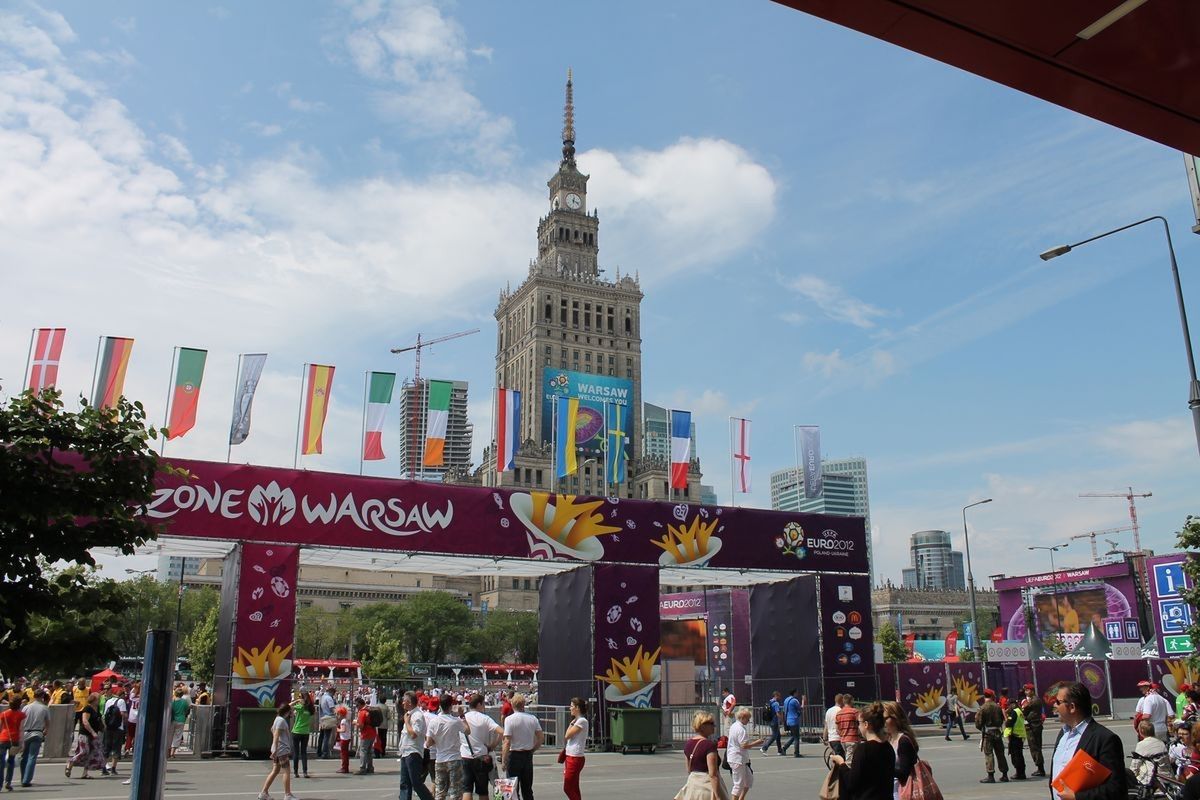 "Pałac Kultury to pomnik Stalina, dar Stalina dla Warszawy i symbol stalinizmu"