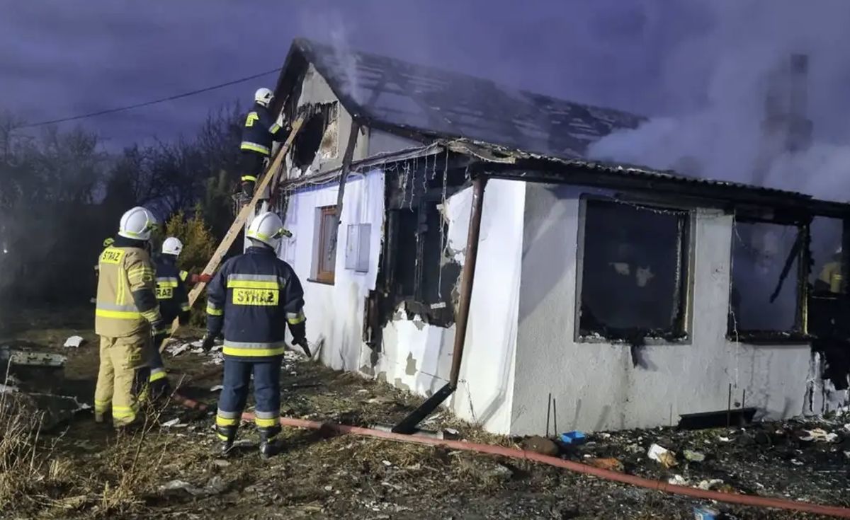 Pożar zniszczył budynek w miejscowości Nowy Brus w powiecie włodawskim
