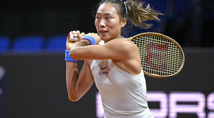 Tenis: Turniej WTA w Pekinie - mecz ćwierćfinałowy gry pojedynczej: Mirra Andriejewa - Zheng Qinwen