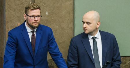 Krzyki w Sejmie. Czarzasty wyrzucił Mateckiego z sali obrad