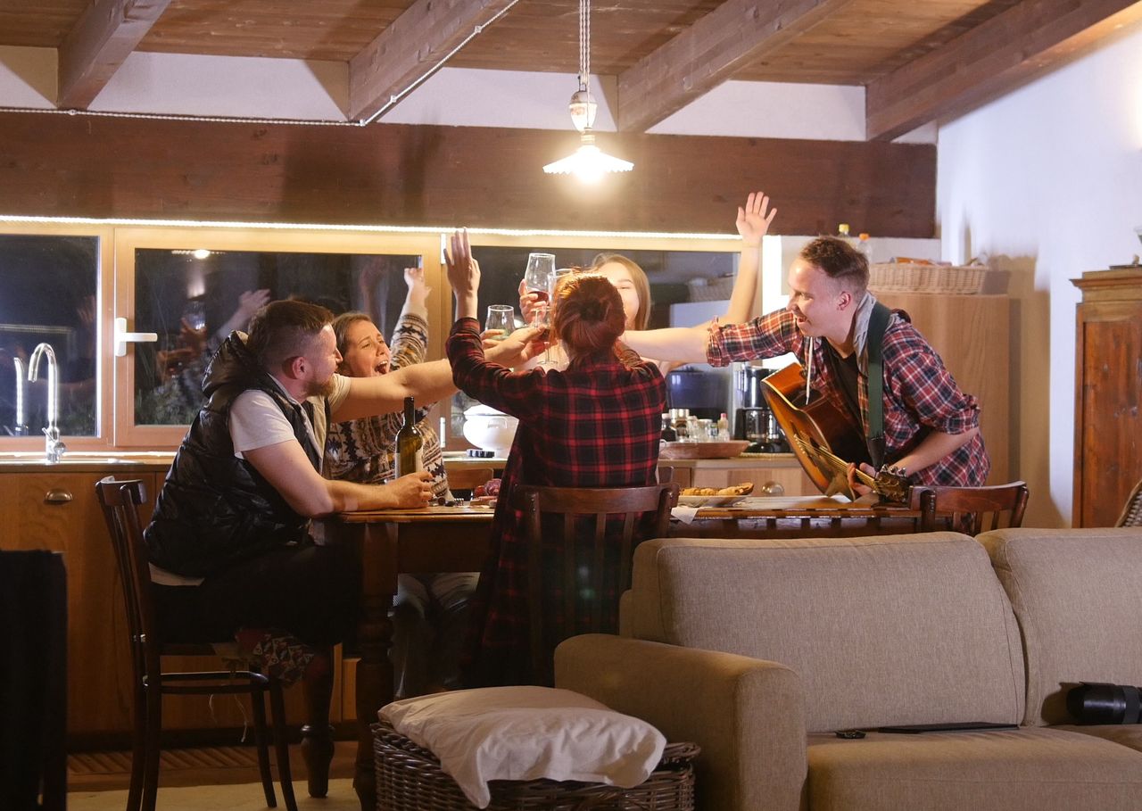 Powerpoint parties: The latest trend redefining social gatherings