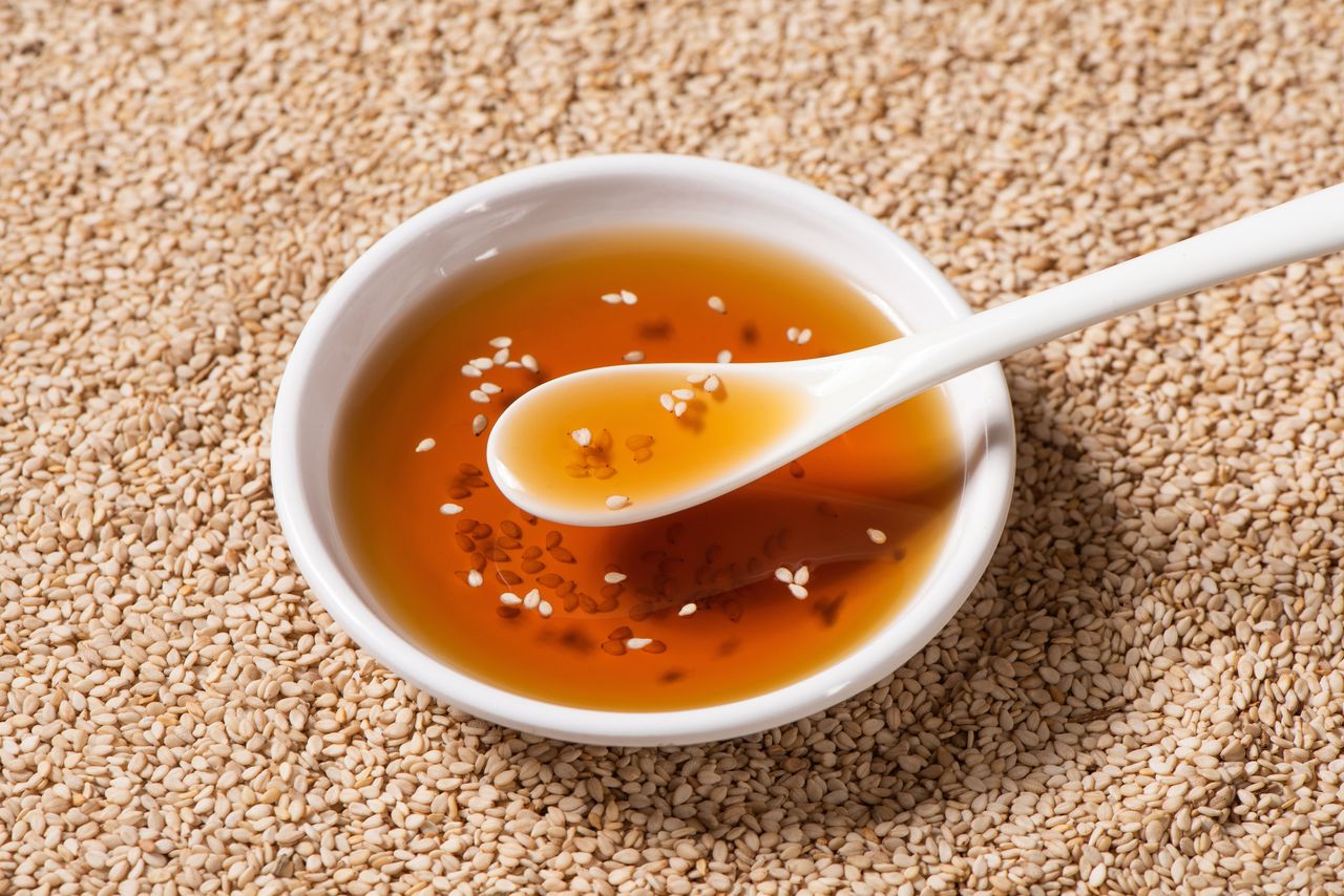 Sesame oil: Ancient superfood boosts modern health and cuisine