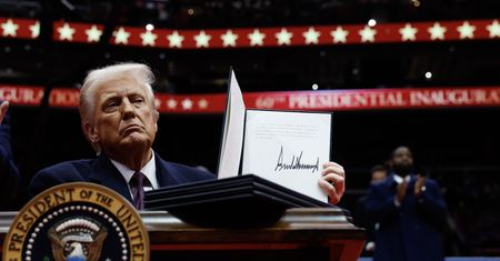 Kontrowersyjna decyzja Trumpa o prawie ziemi. Polonia nie kryje obaw