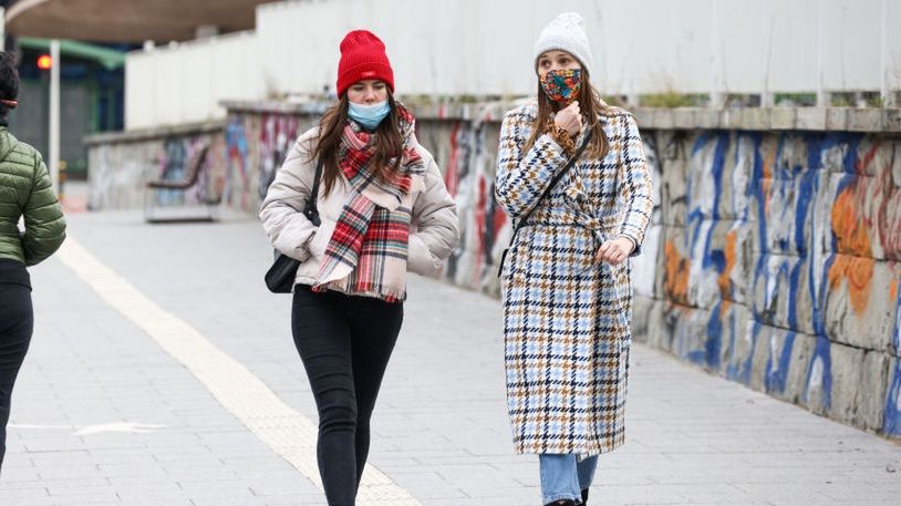 Koronawirus w Polsce. Kiedy będzie można zdjąć maseczki?